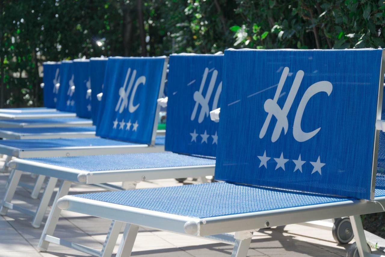 Hotel Haus Charlotte Сан Бенедето дел Тронто Екстериор снимка